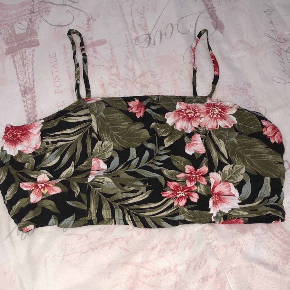 Cropped floral tank top